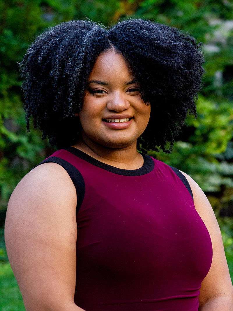 Esther Besson headshot