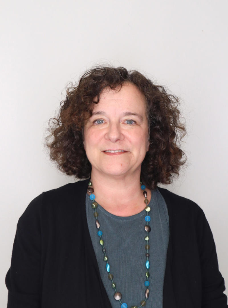 Headshot of April Linder