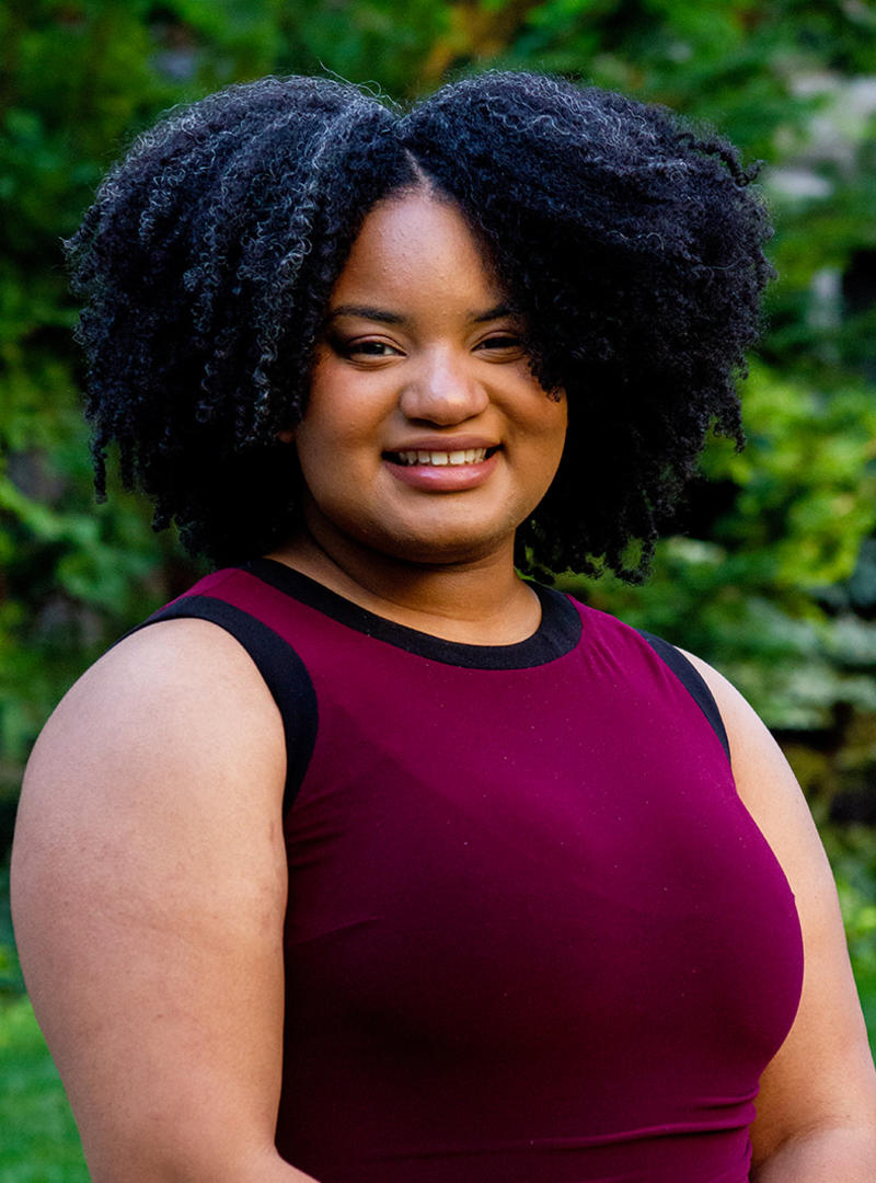 Esther Besson headshot